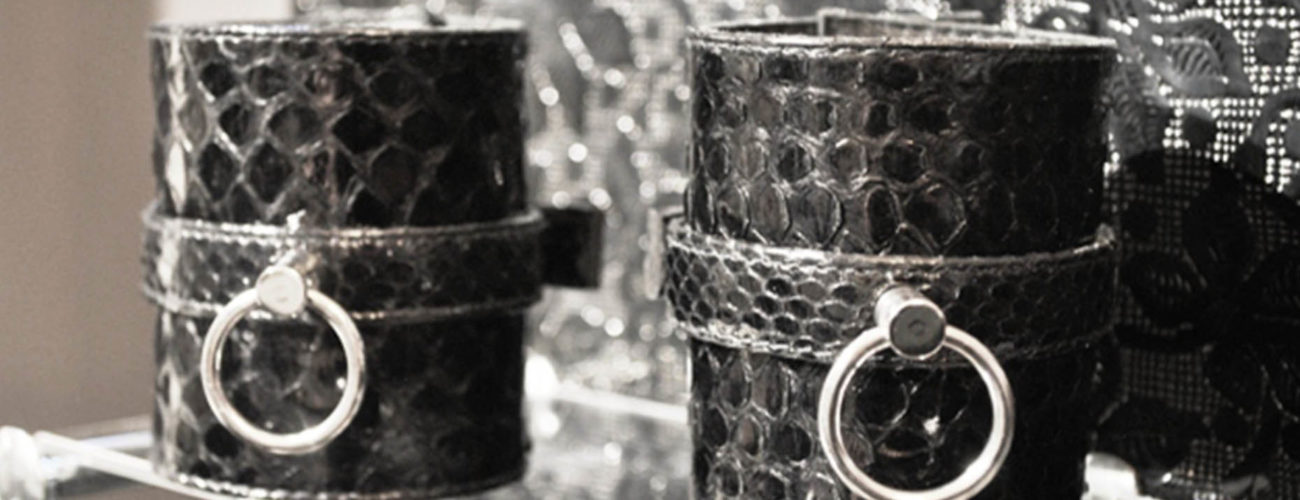 Hand-Cuffs