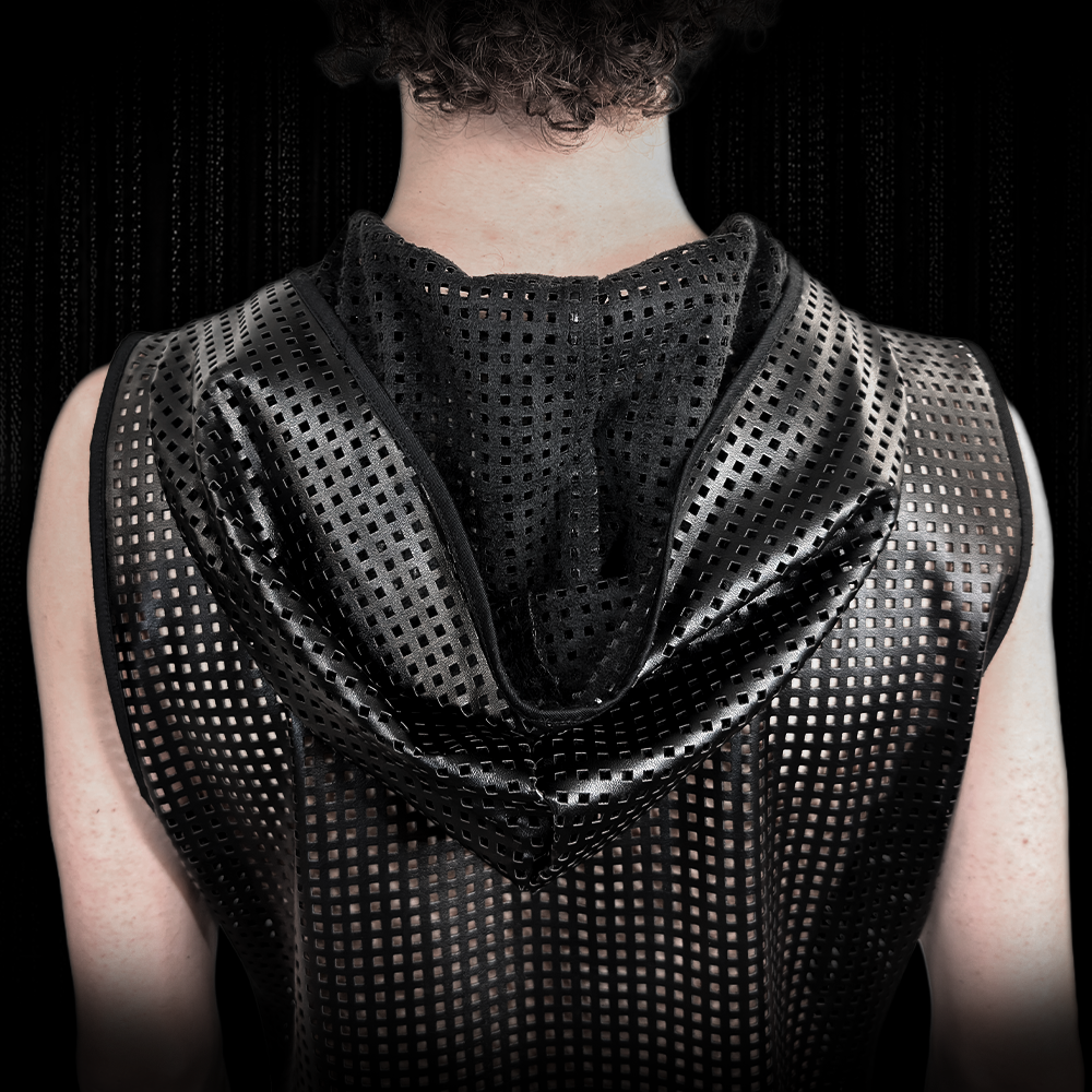 Hoodie Tanktop schwarz – Perforiertes Kunstleder – Bild 6