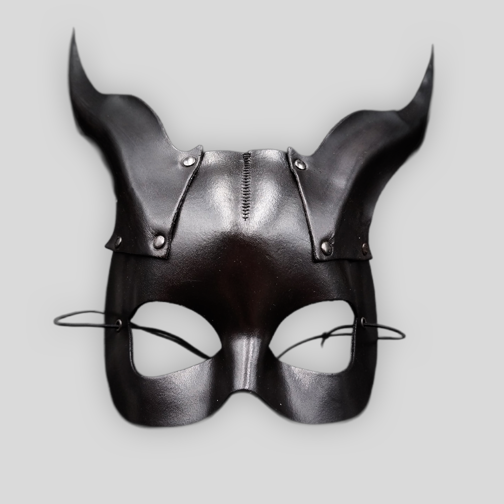 Echtledermaske MALEFICA mit Hörnern