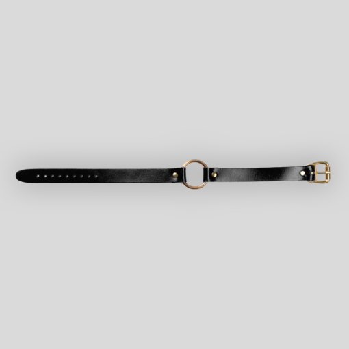 2 cm breiter schwarzer Lederchoker von SAXOS mit goldfarbenen Metallelementen